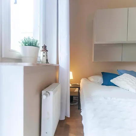Apartament przy plaży z parkingiem - Okrzei 12 Sopot