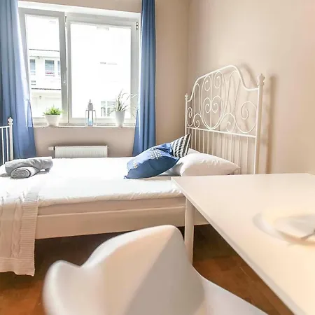 Apartament przy plaży z parkingiem - Okrzei 12 * Sopot