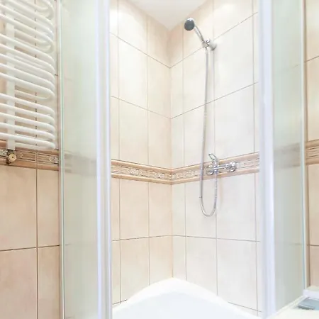 Apartament przy plaży z parkingiem - Okrzei 12 Apartament